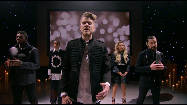 A Pentatonix Christmas Special