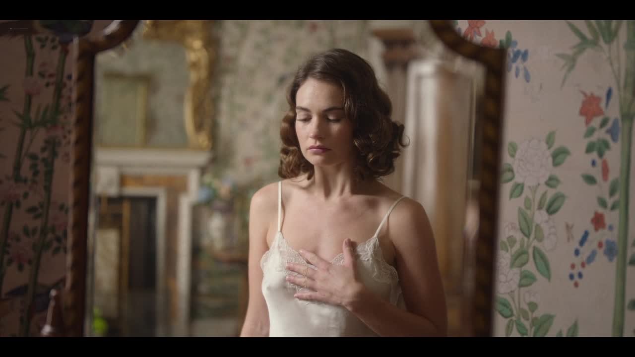 Лили Джеймс (Lily James)