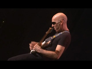 JOE SATRIANI