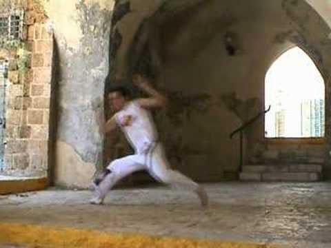 Capoeira technique from the Akban-wiki