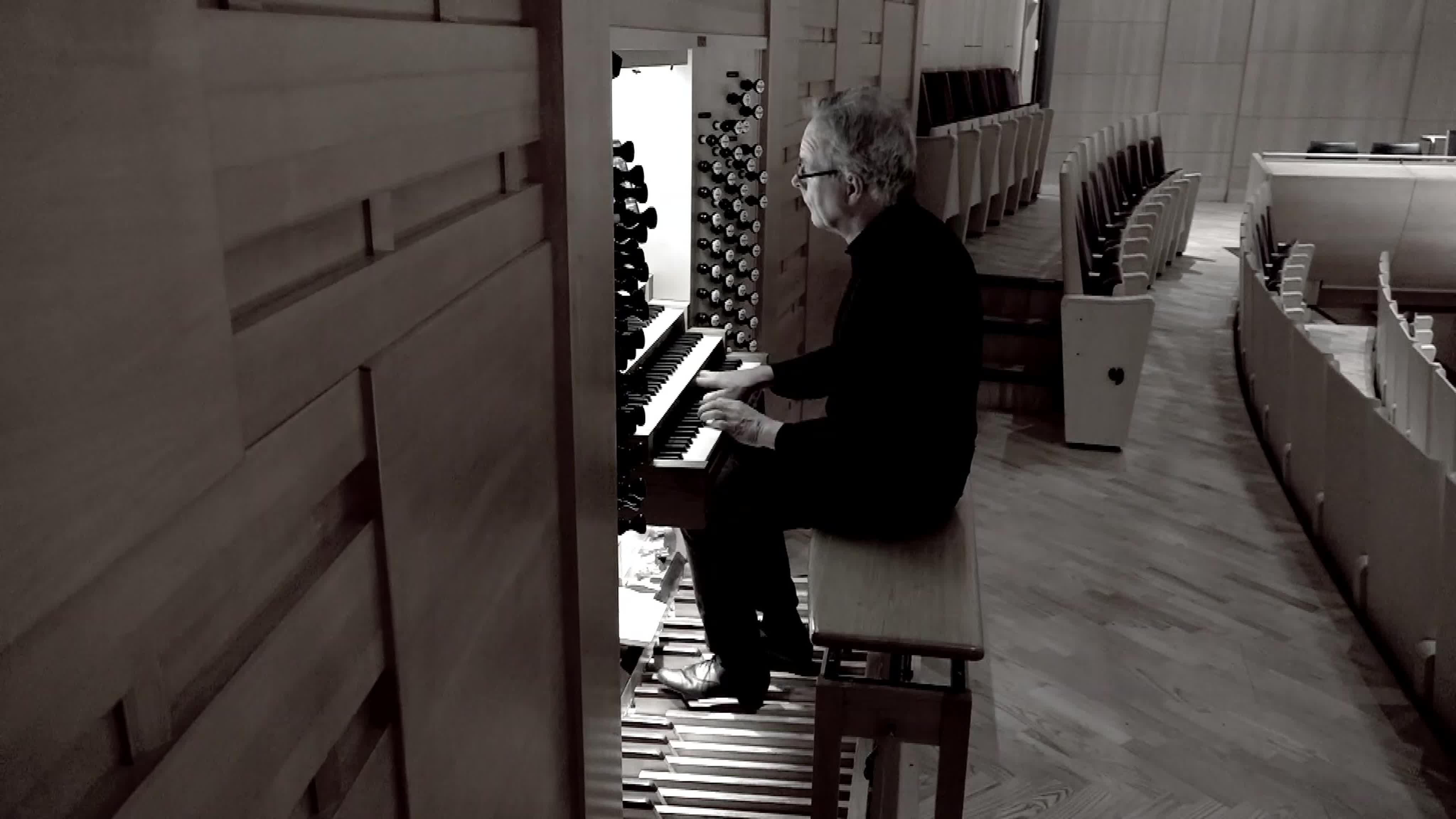 3. BACH, J. S. - organ