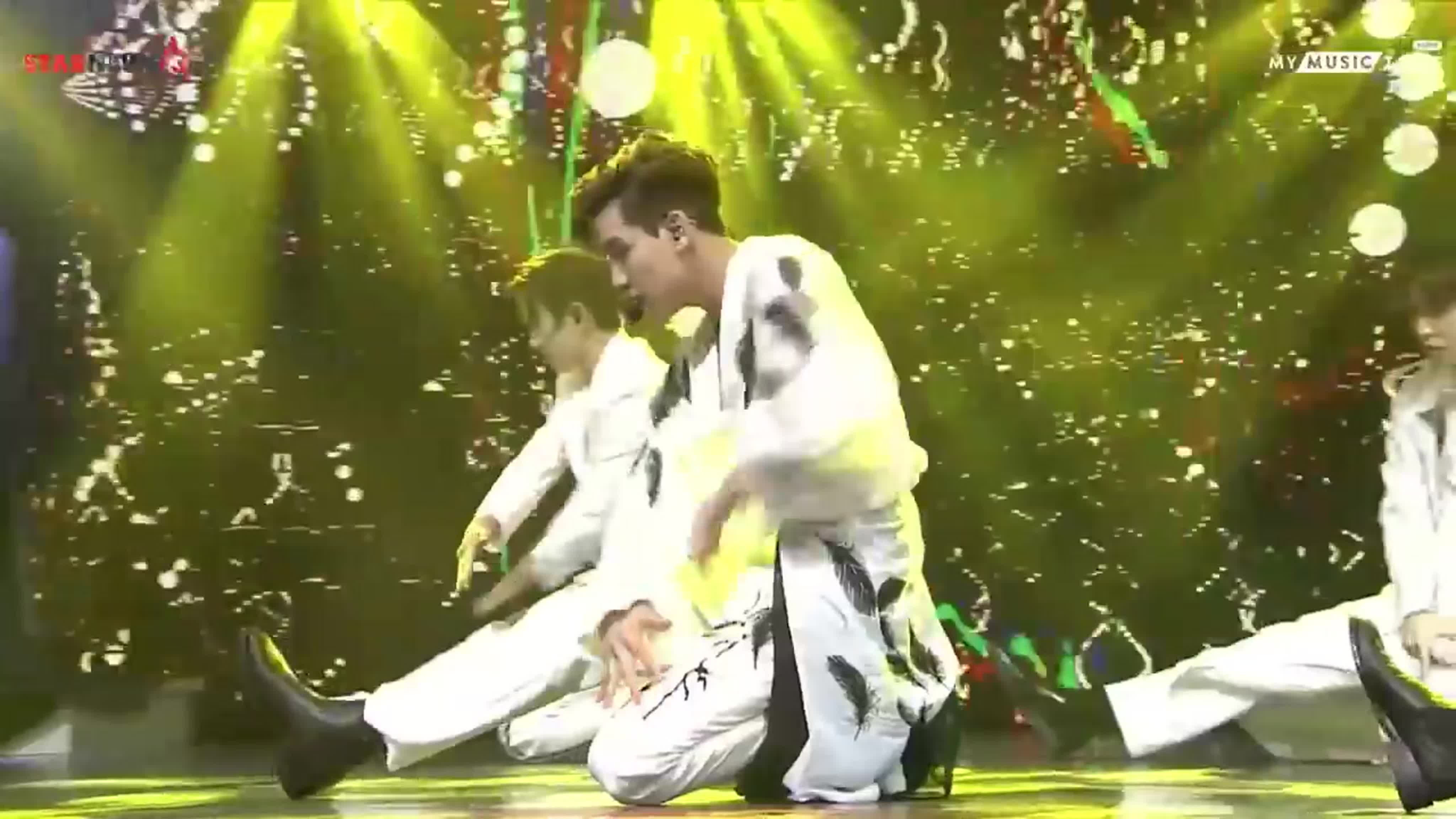 ツ FANCAM:PERF » 2020