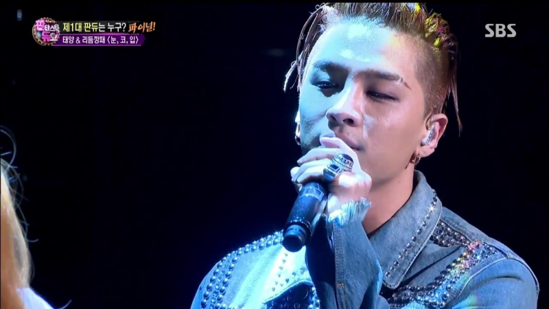 Taeyang on the stage