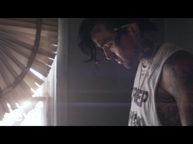 Yelawolf