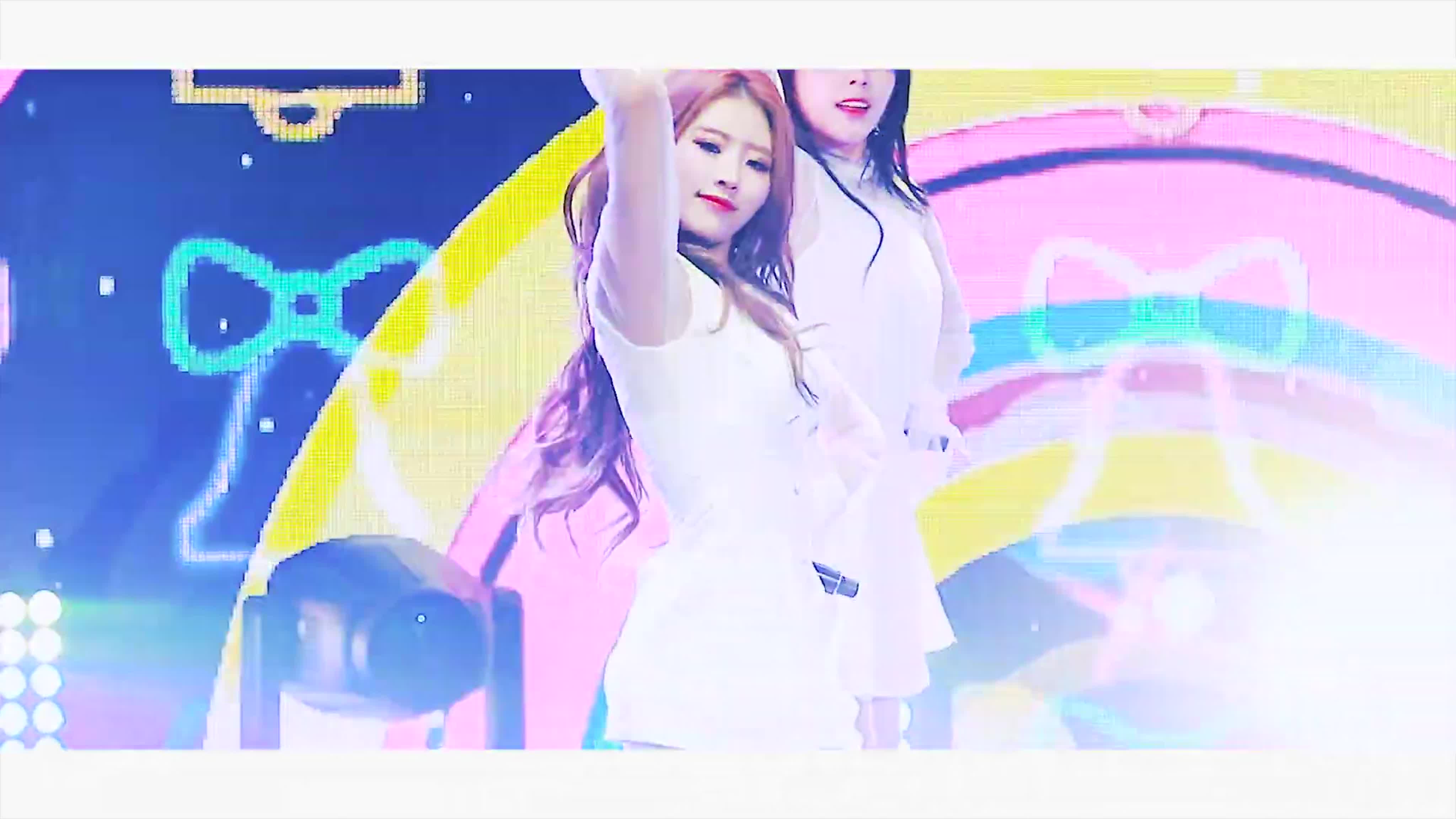 ● LOVELYZ 3 OF WINTER WORLD