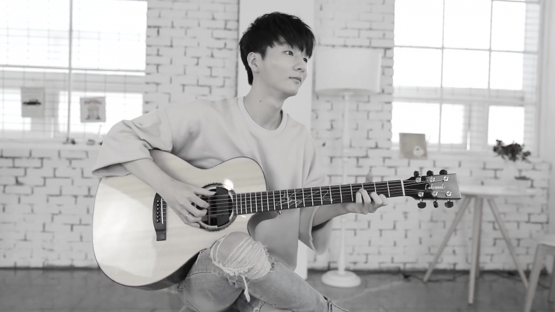 Sungha Jung (정성하) (Чон Сонха)