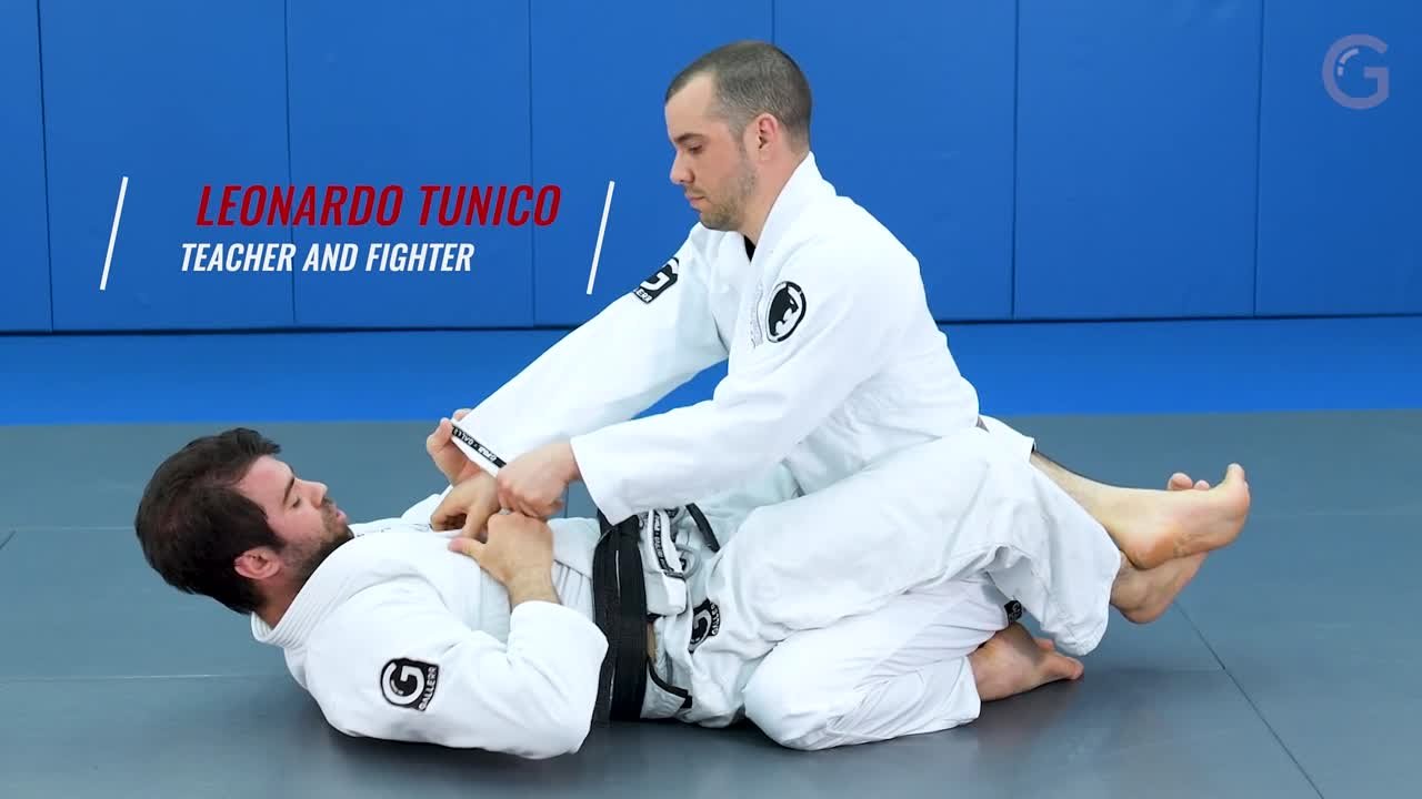 Leonardo Tunico - The wrapped-arm guard