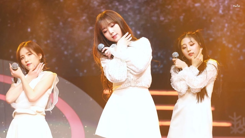 Lovelyz in Winterland 3