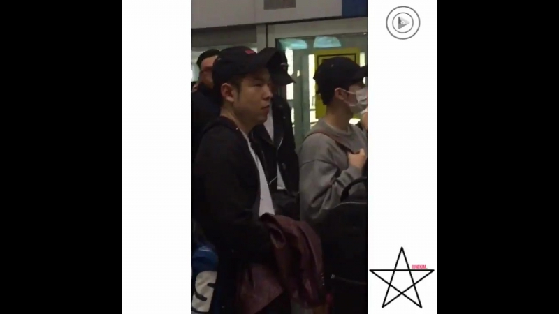 [FANCAM] Airport