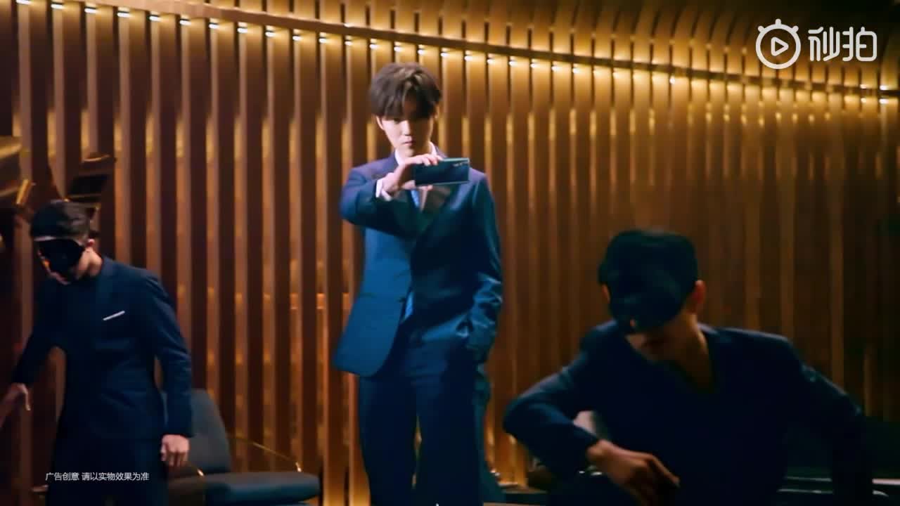 [LUHAN ◐ CF]