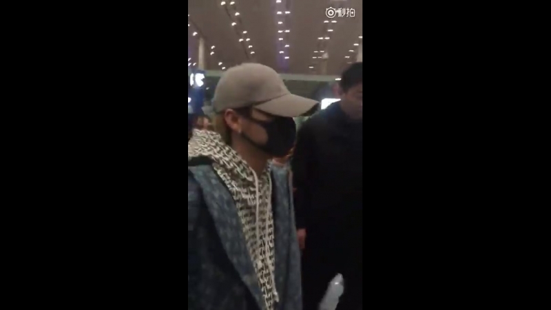 [LUHAN ◐ FANCAM ◐ AIRPORT]