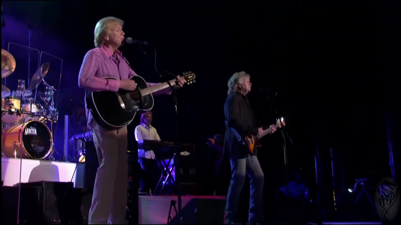 MOODY BLUES•Lovely to see you. Live at the Greek,2005.