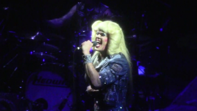 Hedwig and the Angry Inch Broadway 31.08.2014