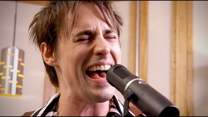 Reeve Carney