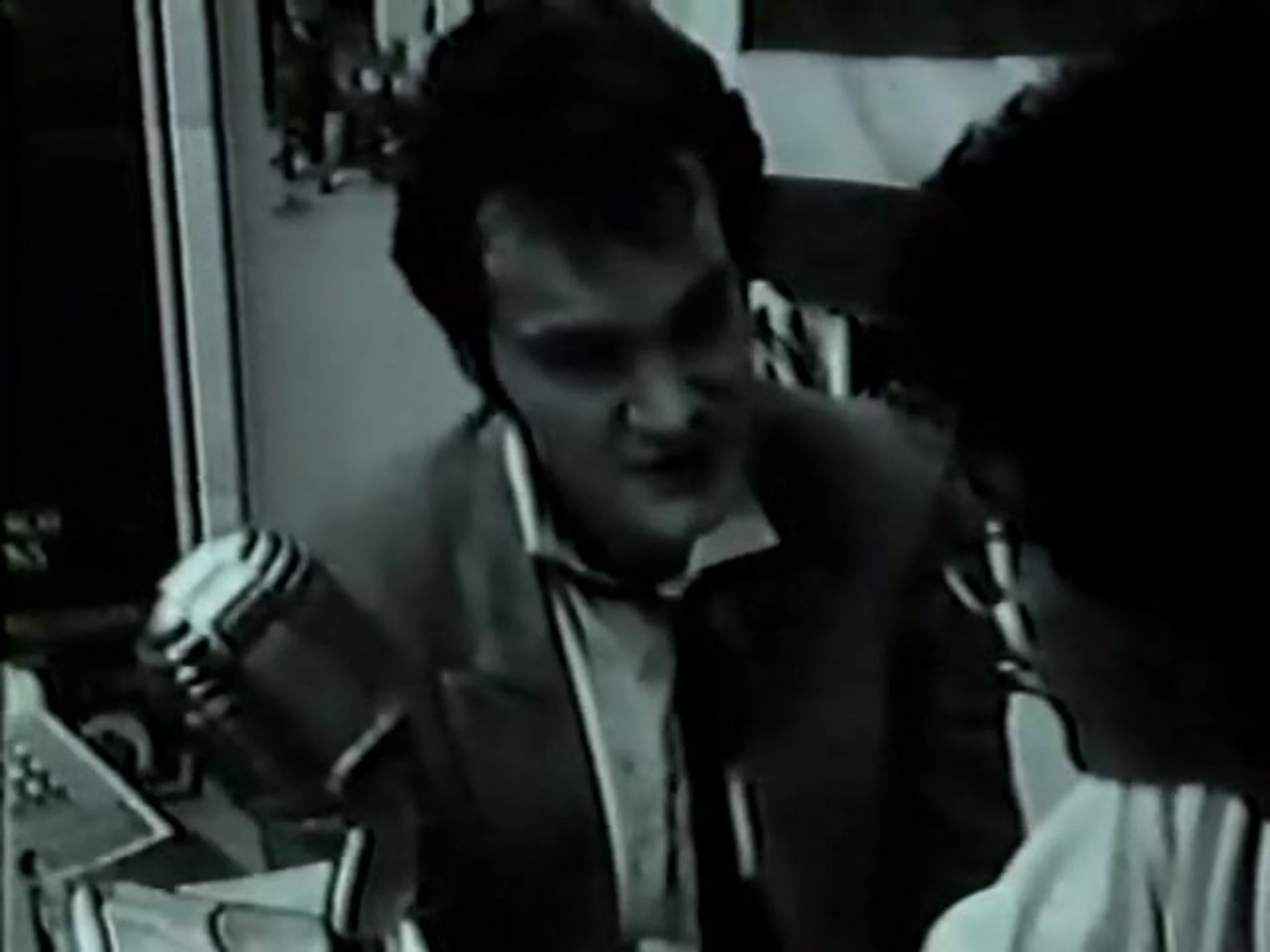 QUENTIN TARANTINO