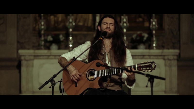 Гитарист-виртуоз Estas Tonne