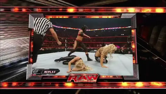 kelly kelly candice michelle vs Beth Phoenix jillian