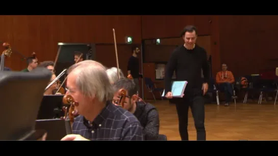 Teodor Currentzis and SWR Symphonieorchesters