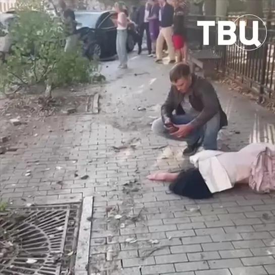 😨 «Сбили деревом прямо на тротуаре девочку»: в центре Москвы произошло ДТП, есть пострадавшие

Авария случилась у Миусского скве