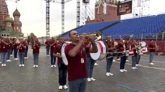 🎺 На Красной площади прошла первая репетиция фестиваля Спасская башня, который откроется уже в эту пятницу

Сегодня своё выступл