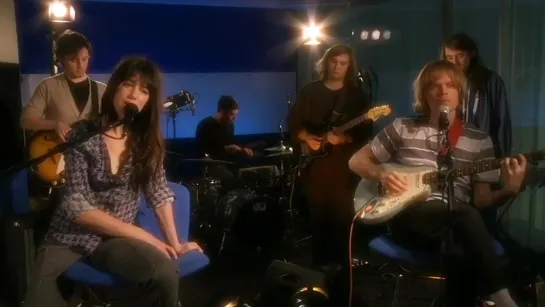 Charlotte Gainsbourg - Out of Touch (Guardian studio live session)