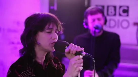 Charlotte Gainsbourg - Sylvia Says (6 Music Live Room, BBC Radio 6 Music)