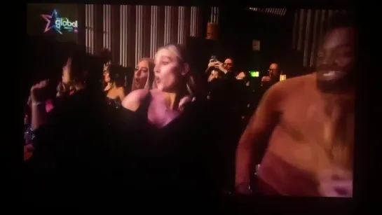 perrie dancing to uptown funk