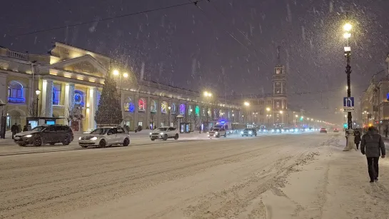 Метель / Невский проспект, Гостиный двор. Санкт-Петербург 18.01.2024 г.