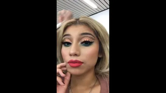 Kirstie snap