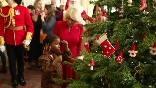 Camilla ‘Kicks Off’ Christmas with Children’s Party.mp4