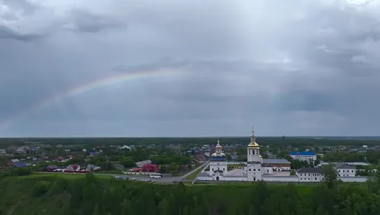 Грозовой фронт в Абалаке, Тобольский район, Тюменская область. Россия, 5 августа 2023 года.