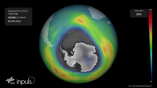 Озоновая дыра над Антарктидой.