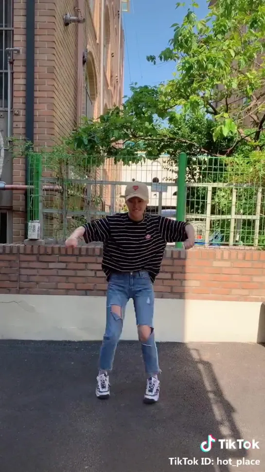 190522 Обновление группы в TikTok