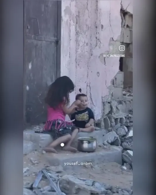 Niños de Gaza soñando con una comida digna