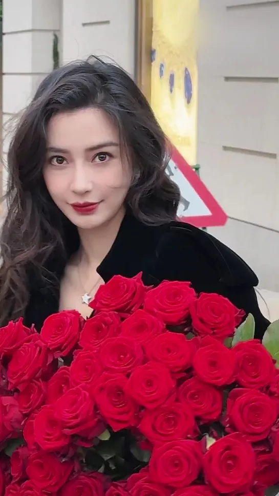 28.02.24 День рождения Ян Ин Angelababy  (Yang Ying)