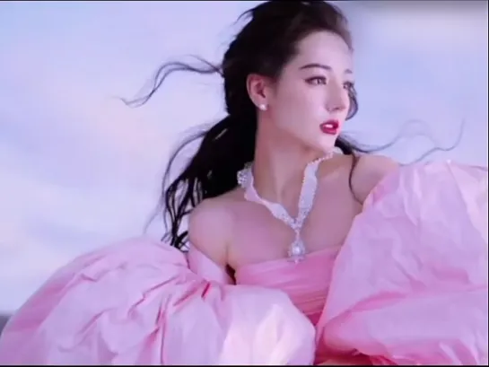 Дильраба Дильмурат (Dilraba Dilmurat) Превью MadameFigaro