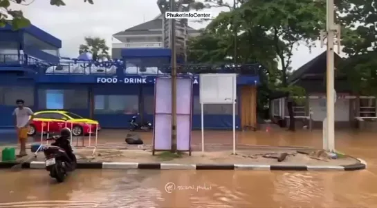 Видео с набережной Каты, возле серфхауса.