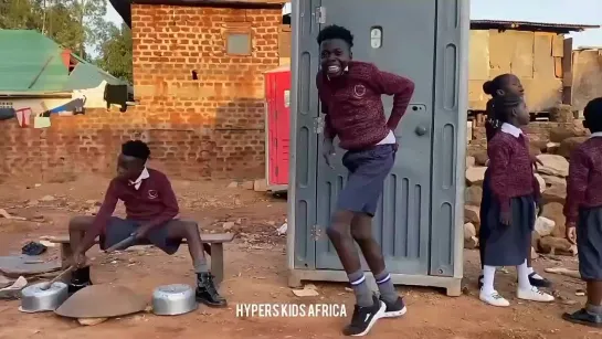 When your from school and you need help🤩🤩 @trending @viral @dance @funny @_Full-HD.mp4