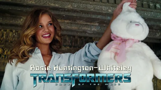 Rosie Huntington-Whiteley (Transformers: Dark of the Moon, 2011)