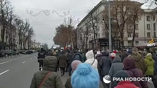 40 тысяч молдаван вышли на протест в Кишиневе