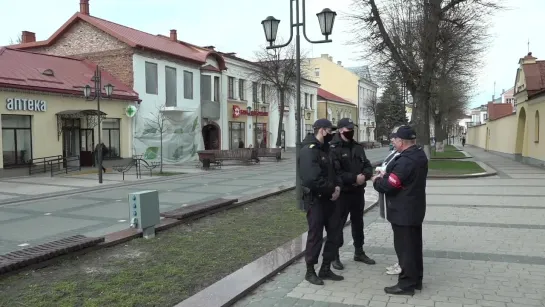 Пинская добровольная дружина выходит в милицейский патруль