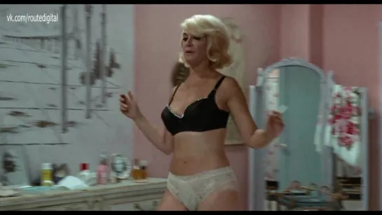 Sylvia Miles Nude - Midnight Cowboy (US 1969) 1080p Watch Online