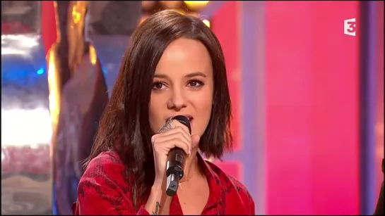 Alizée - Ella Elle LA  Résiste