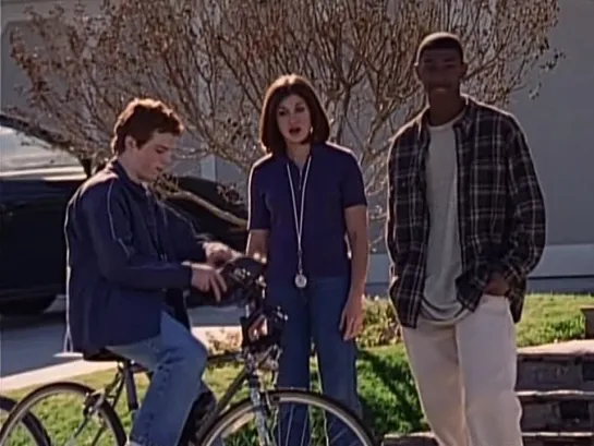 Secret World of Alex Mack, The - S4E06 - Foot Fault