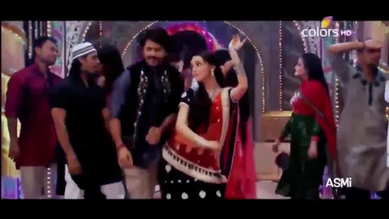 Sanaya Irani Ashish Sharma- Eid Dance VM (1)