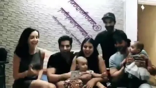 #SanayaIrani #Monaya на дне рождения близнецов друзей