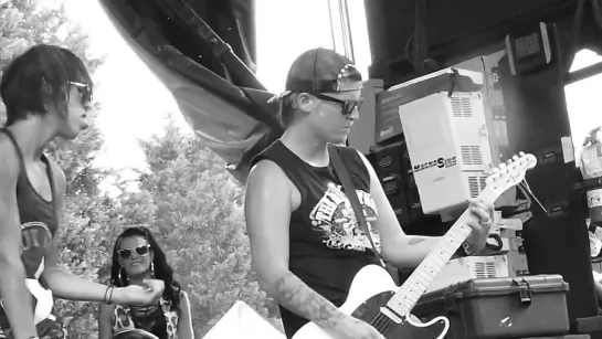 Sick of Sarah - Autograph @ Vans Warped Tour - Charlotte, NC