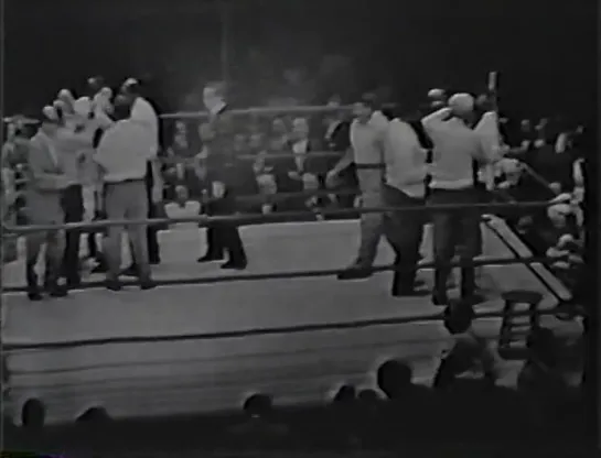 Sonny Liston vs Clevelant Williams I (1959-04-15)