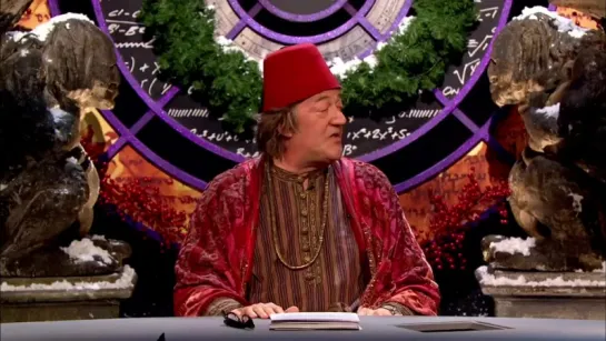 QI XL 8x14 - Hocus Pocus (Christmas Special)