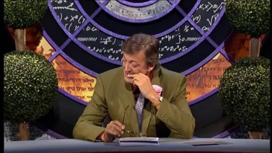 QI XL 7x01 - Gardens